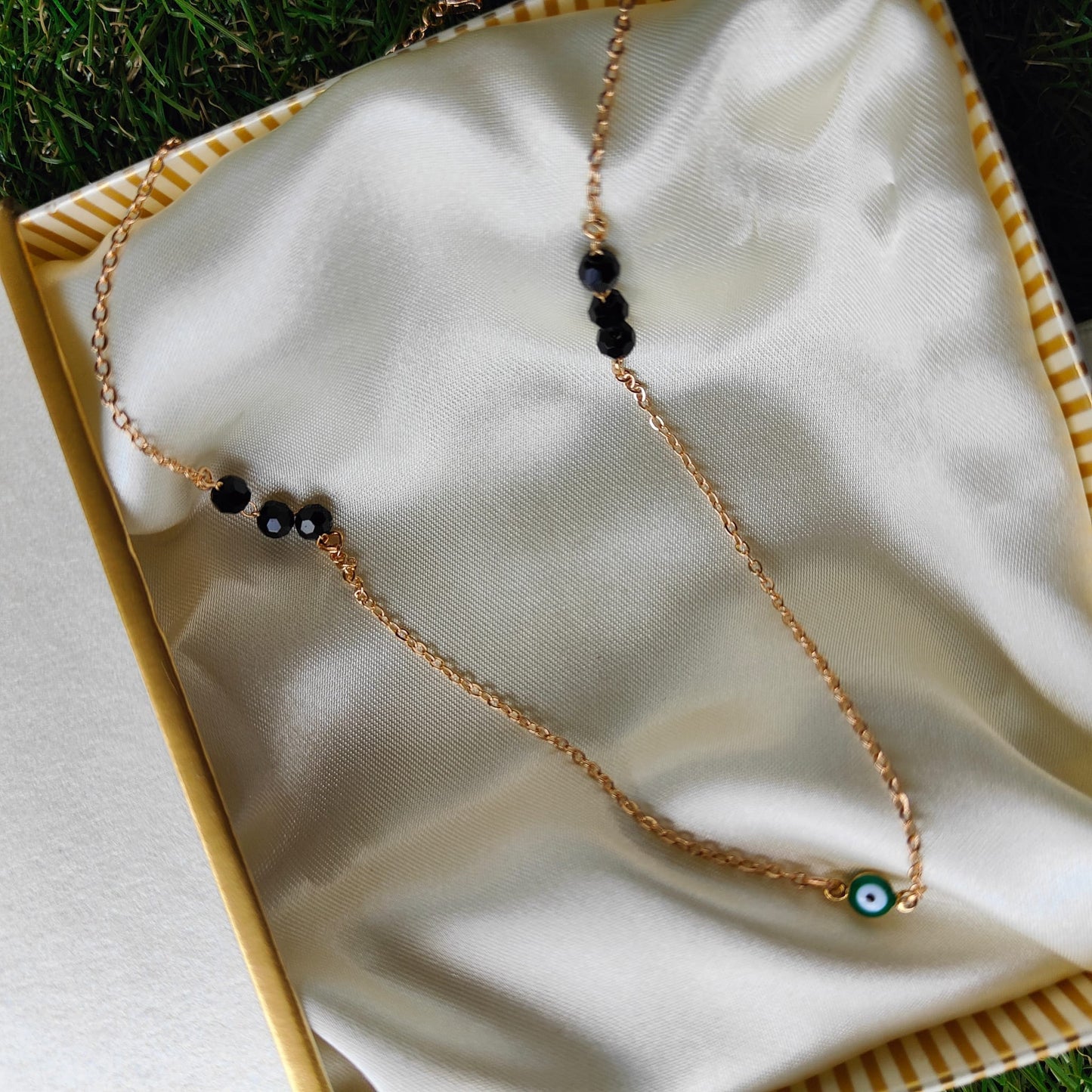 Black Bead Evil Eye Minimalistic Necklace